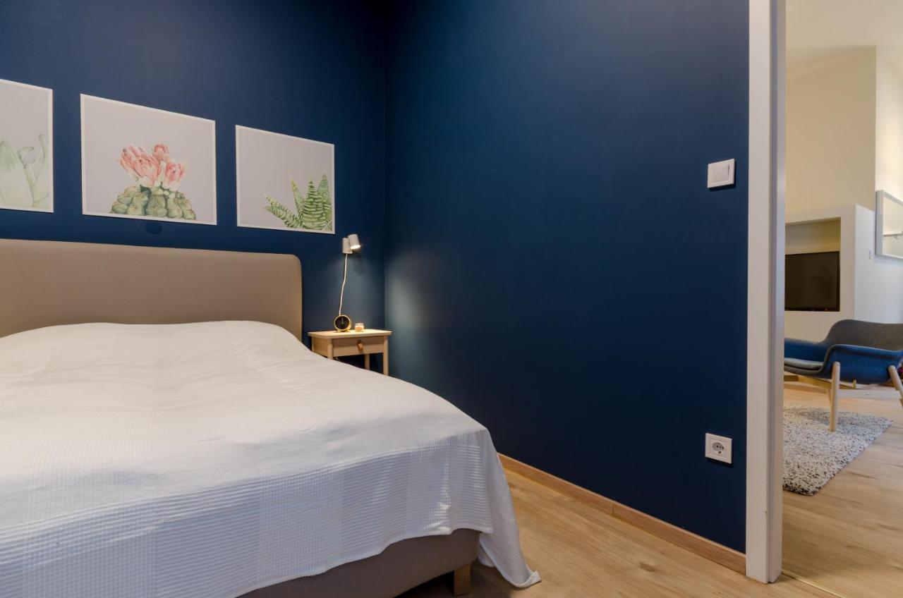 Appartement Deluxe In Party District. Ak2b *