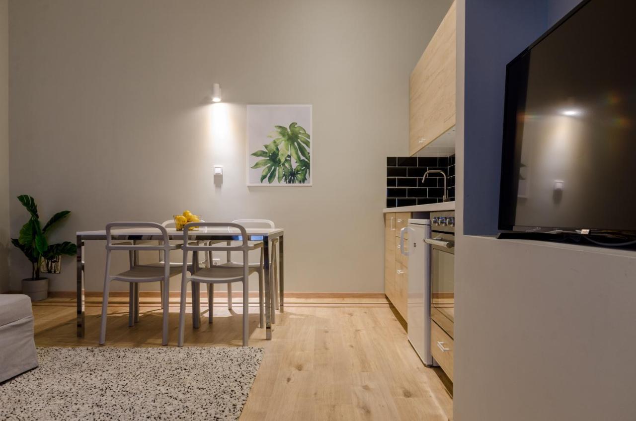 Deluxe In Party District. Ak2b Appartement
